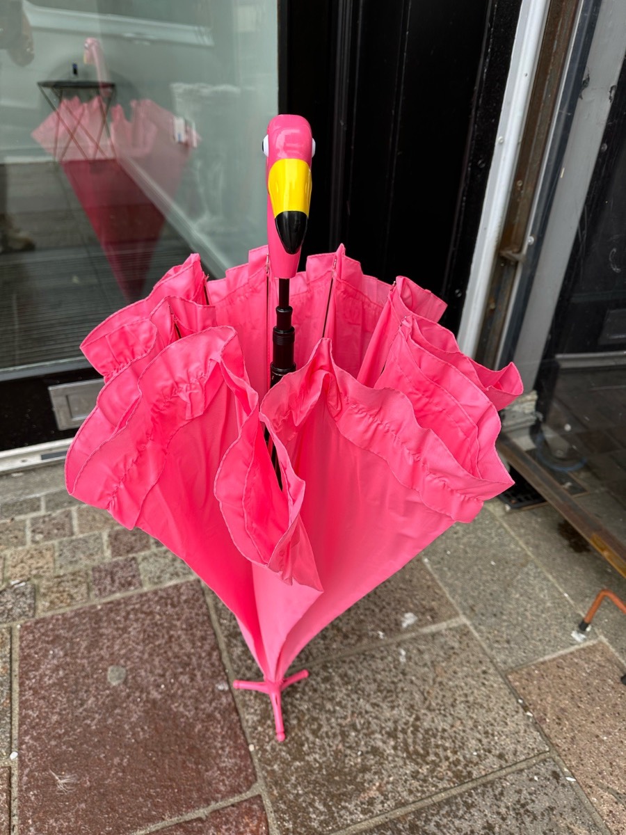 Flamingo with ruffles self standing adult umbrella