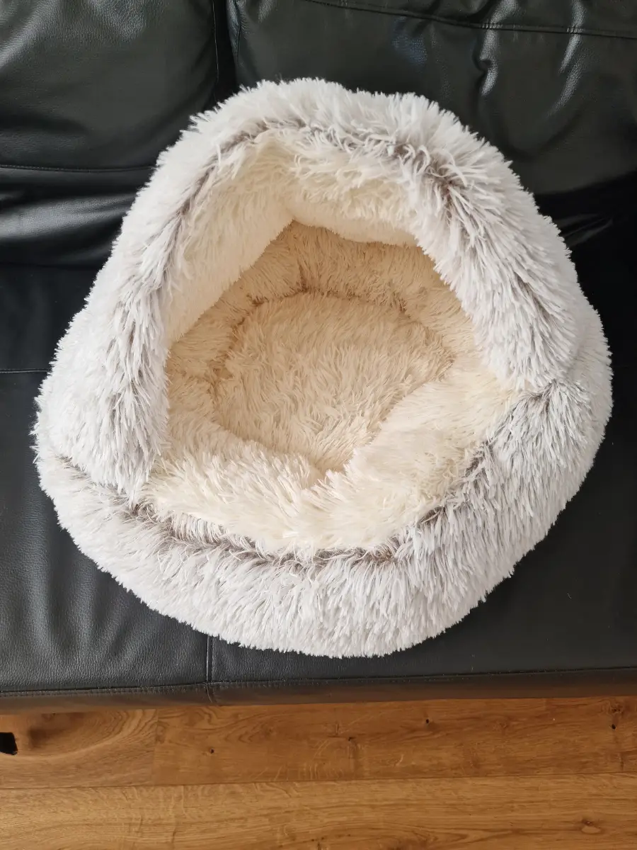 Calming Dog / Cat Bed Fluffy Plush Pet Bed Washable Non-Slip