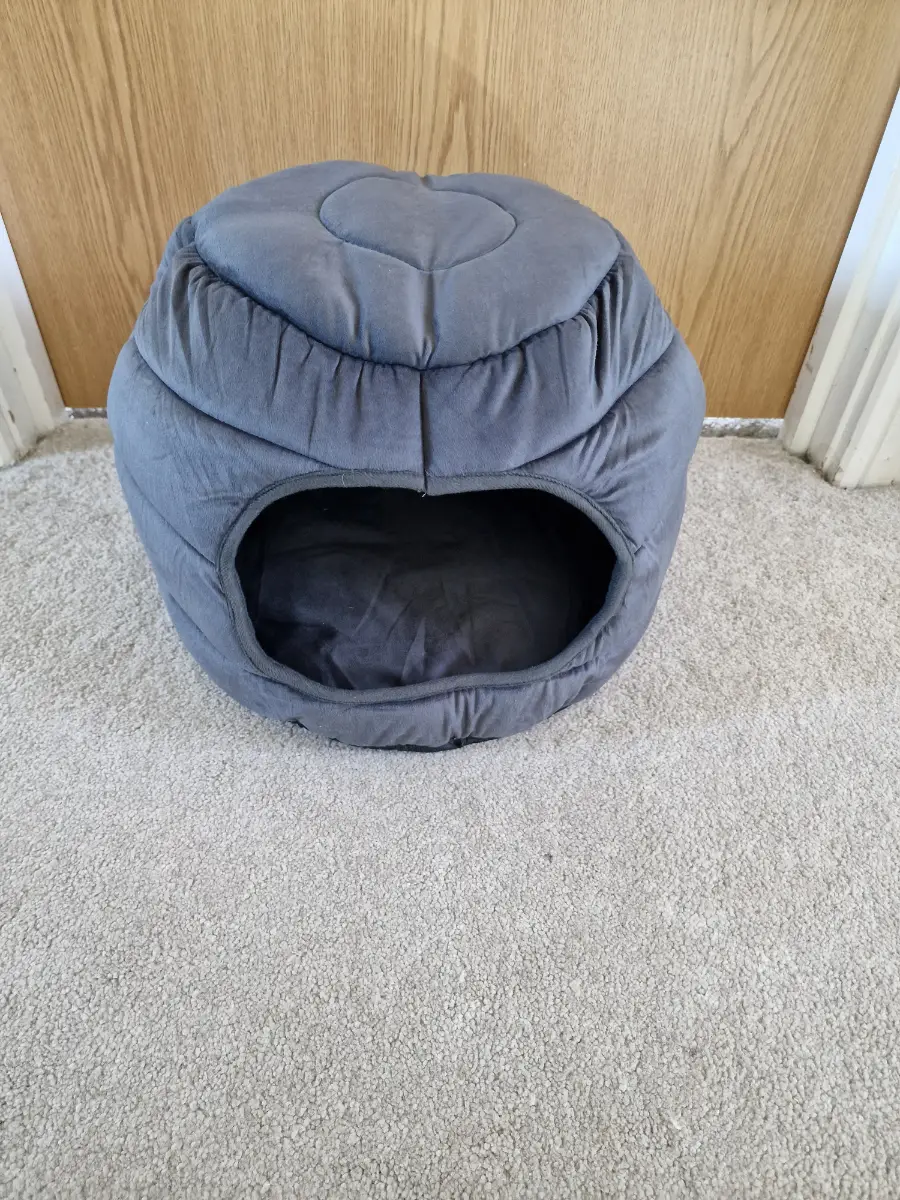 Cat Bed Small Dog Bed, 2-in-1 Foldable Pet Bed, Warm and Soft Coral Velvet