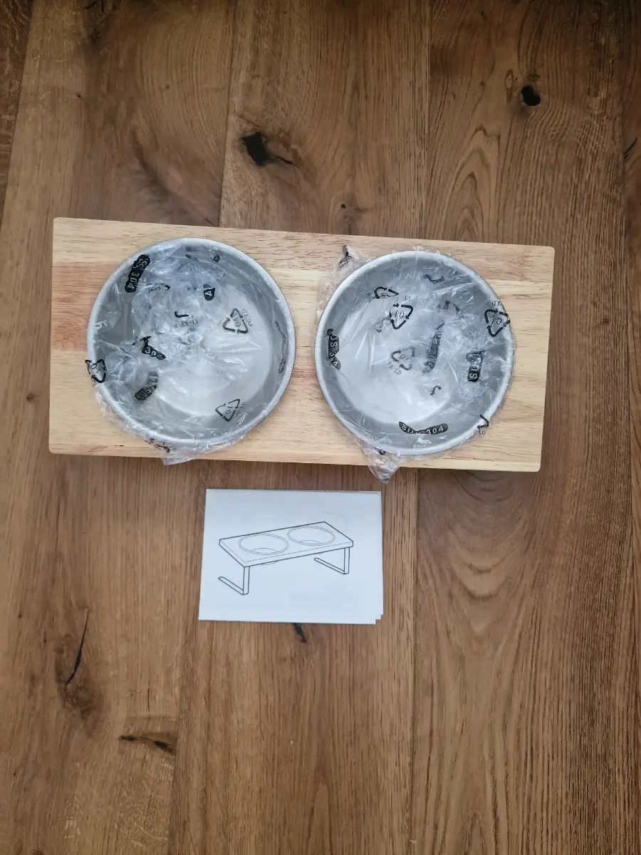 Elevated Cat Bowls, Small Dog , Tilted Raised Stainless Steel Bowl Stand