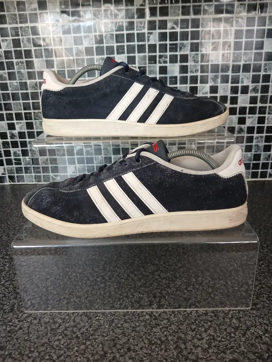 Men's Adidas trainers size 10