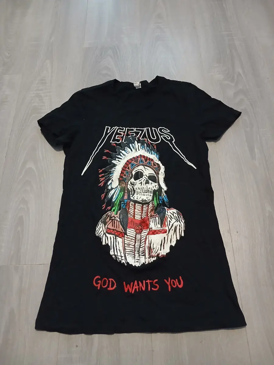 Youth Kanye West - Yeezus - “God Wants You”. Black Shirt size large bella