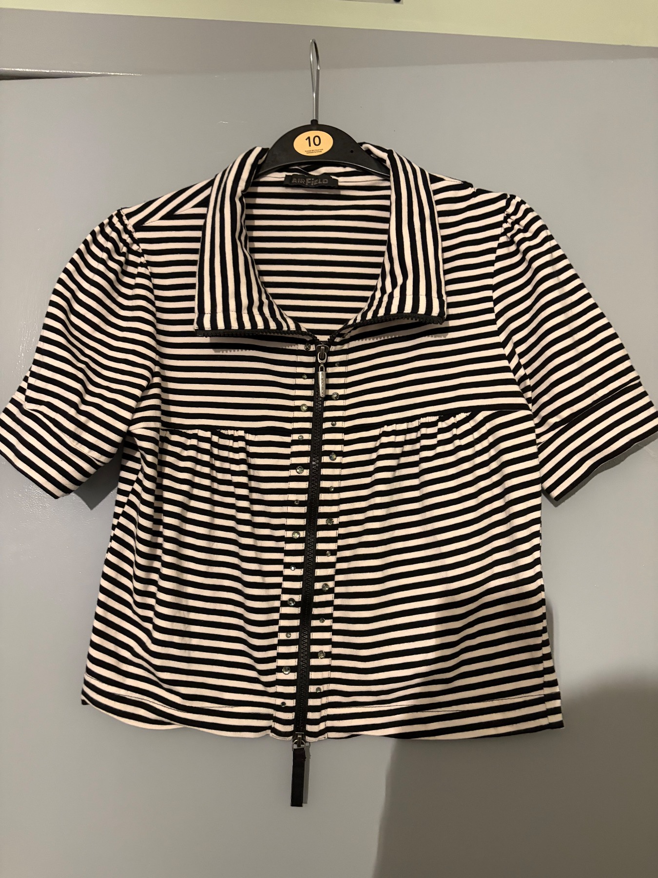 Genuine 2000’s Striped Double Zip Top