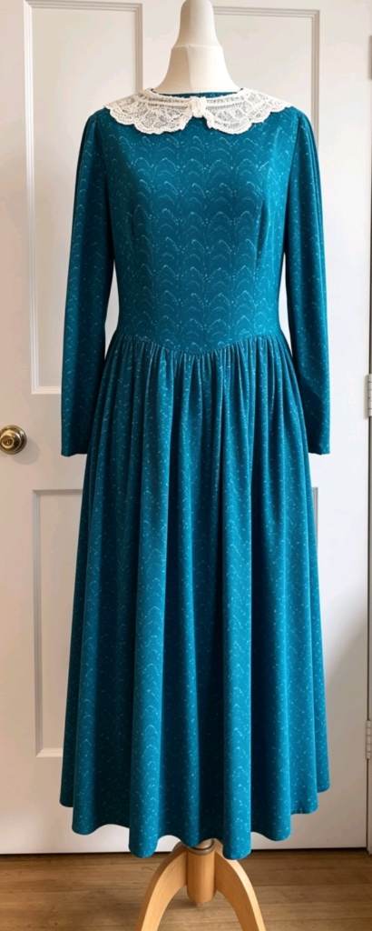 vintage sz 12 laura ashley cord dress teal lace collar