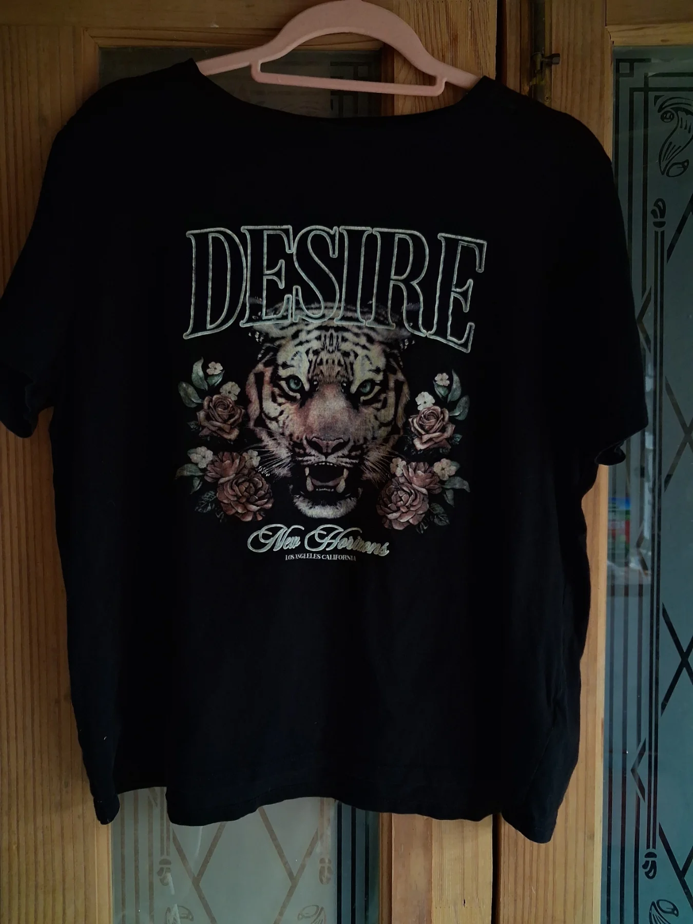 Ladies tshirt size18