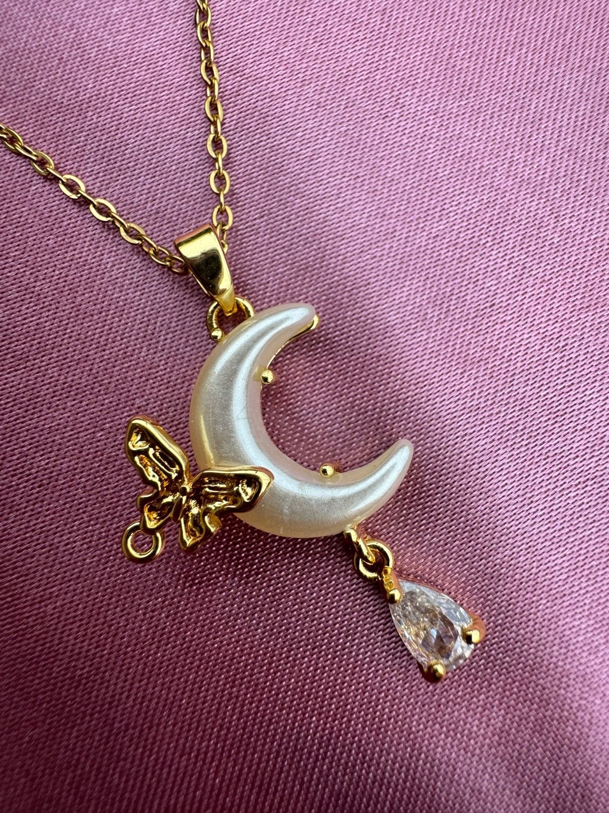 Beautiful necklace with half moon