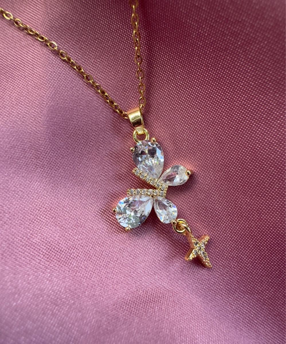 Beautiful gold plated necklace with butterfly zirconia