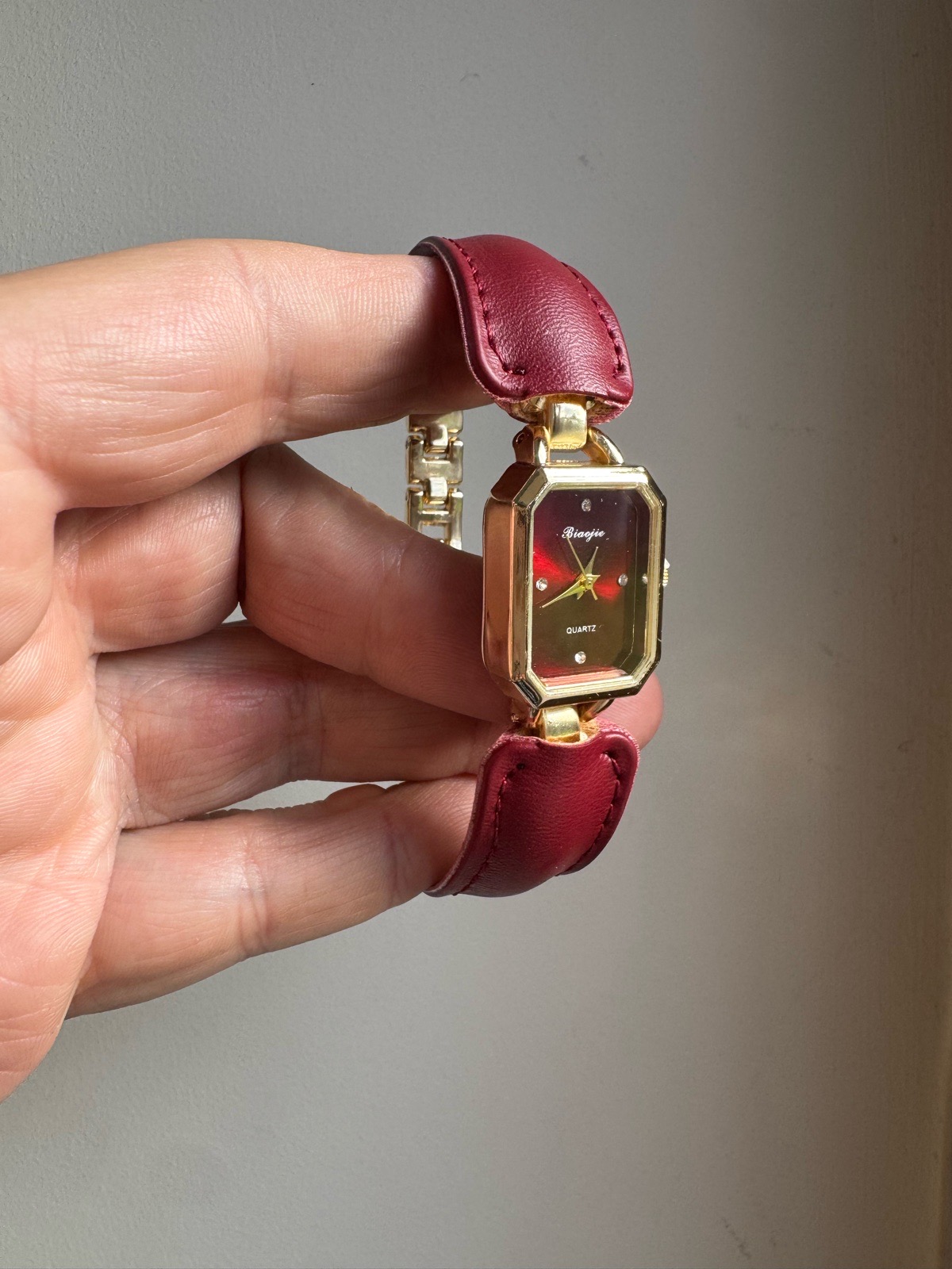 Beautiful wrist watch for ladies in red