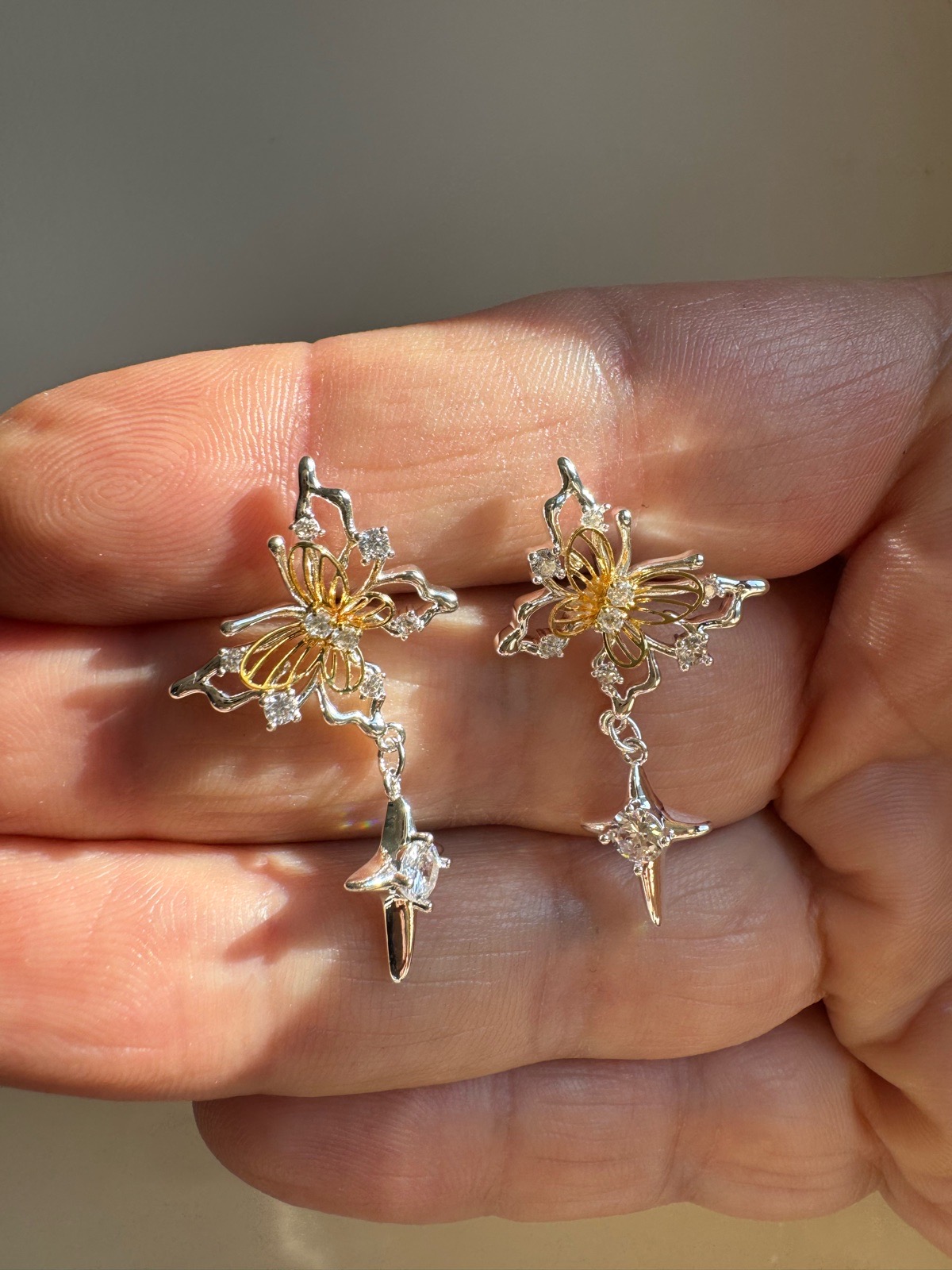 Beautiful pair of Butterly earrings