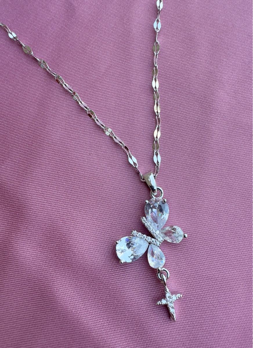 Beautiful titanium steel necklace with butterfly zirconia