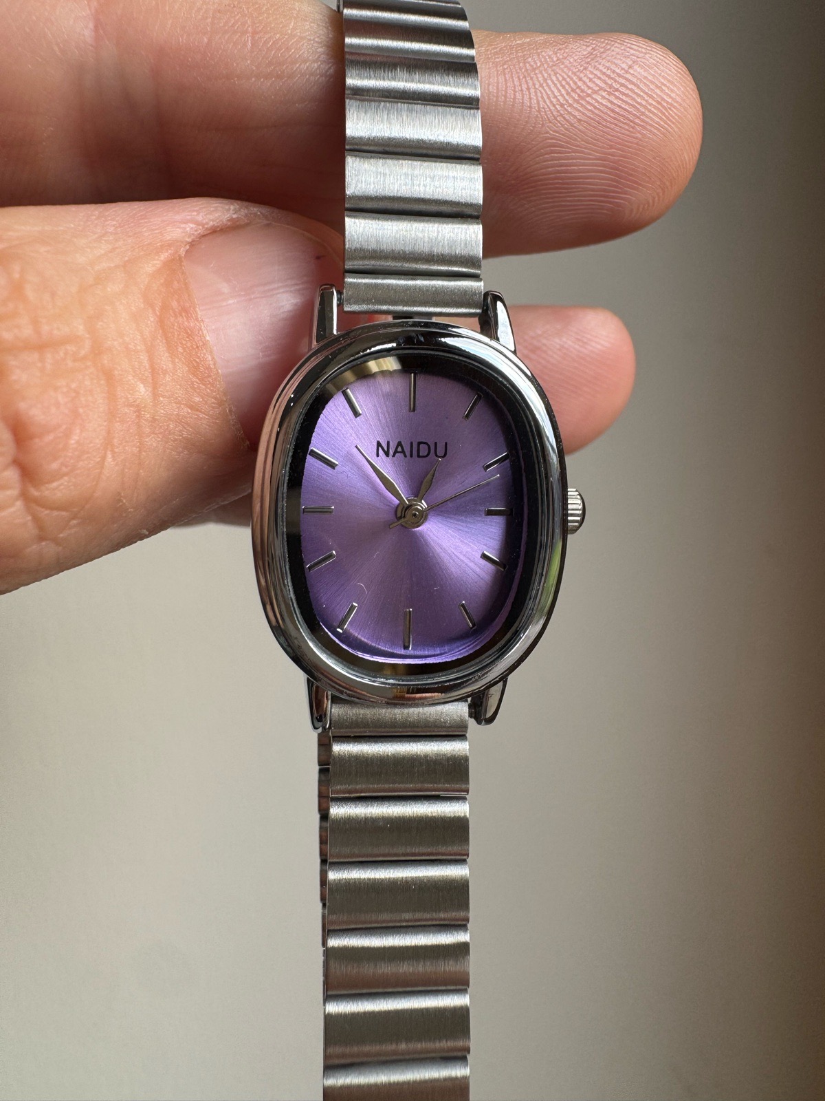 Beautiful watch for ladies