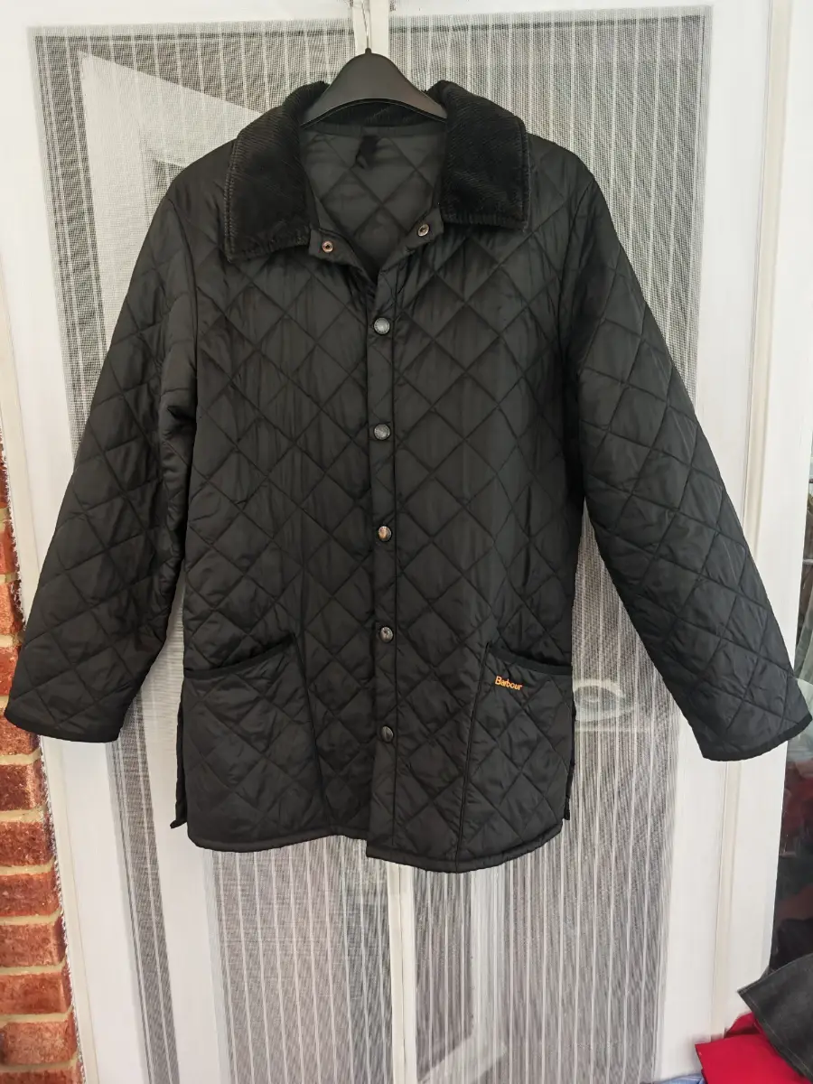 Barbour Liddesdale Quilted Jacket Black Corduroy Collar Lightweight Coat Men's M
