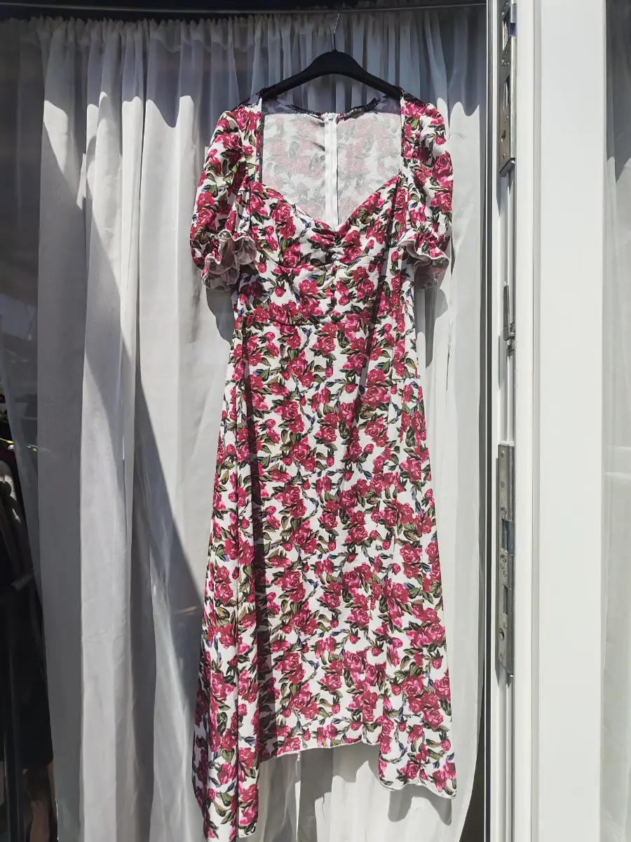 I Saw It First Floral Rose Print Midi Dress Puff Sleeve Sweetheart UK 14