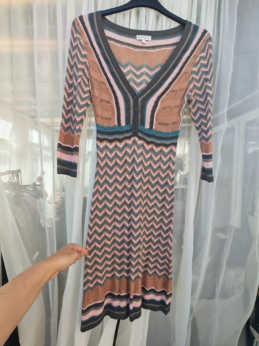 Monsoon Knit Chevron Midi Dress V Neck Long Sleeve 100% Viscose Size S
