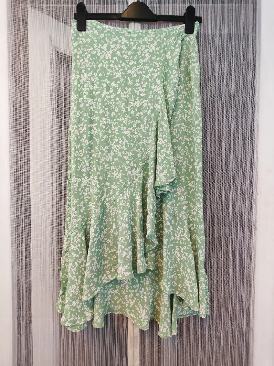 Miss Selfridge Green White Floral Asymmetric Midi Skirt Wrap Style Ruffle Hem