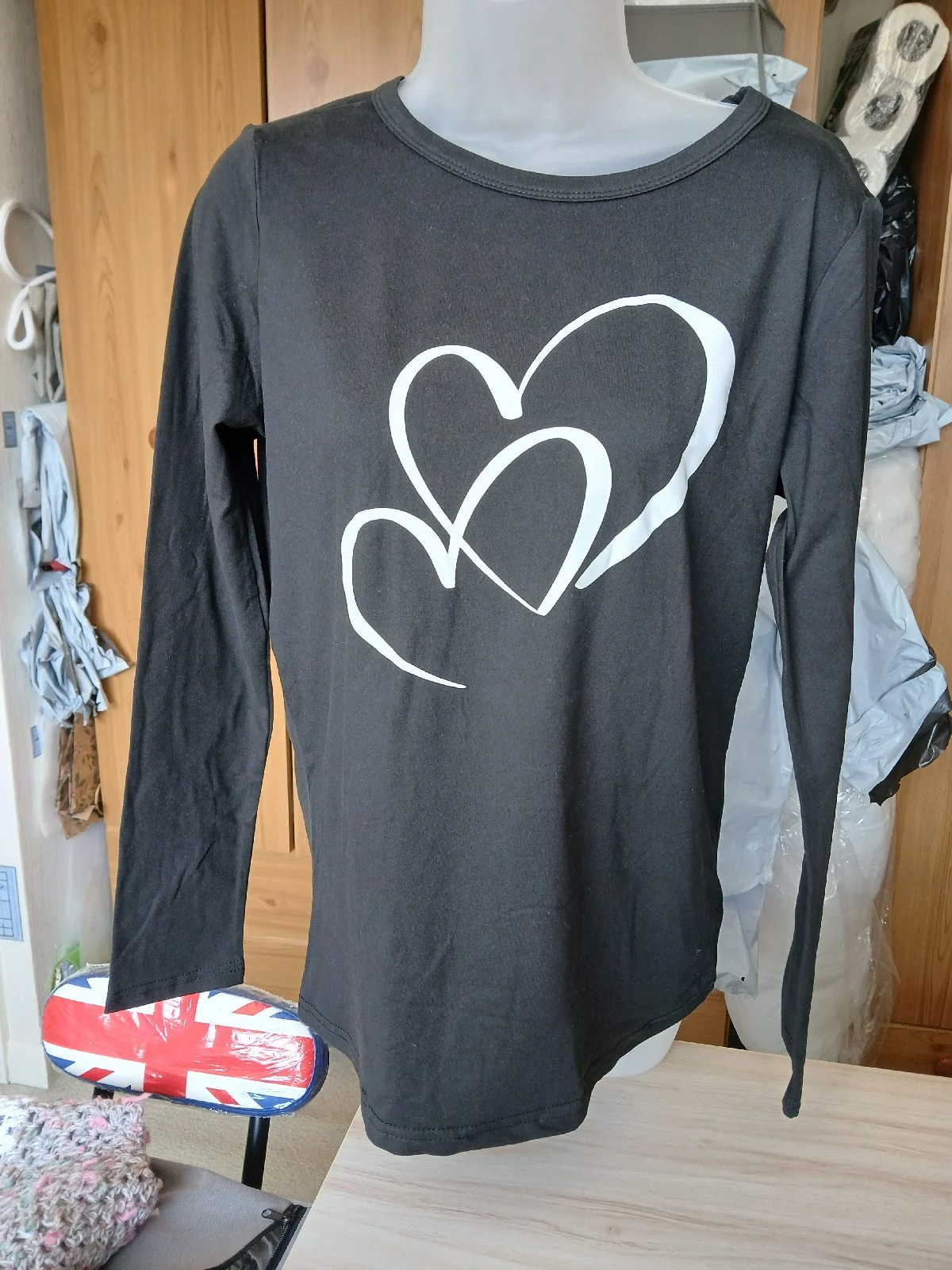 Black heart top