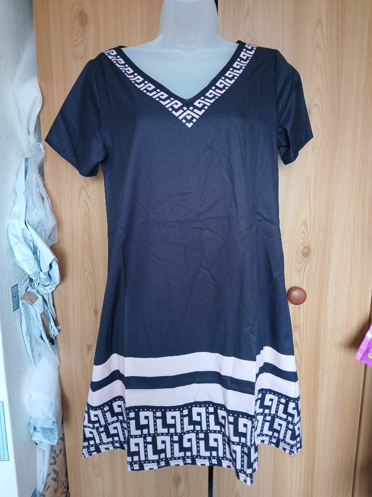 Black pattern dress