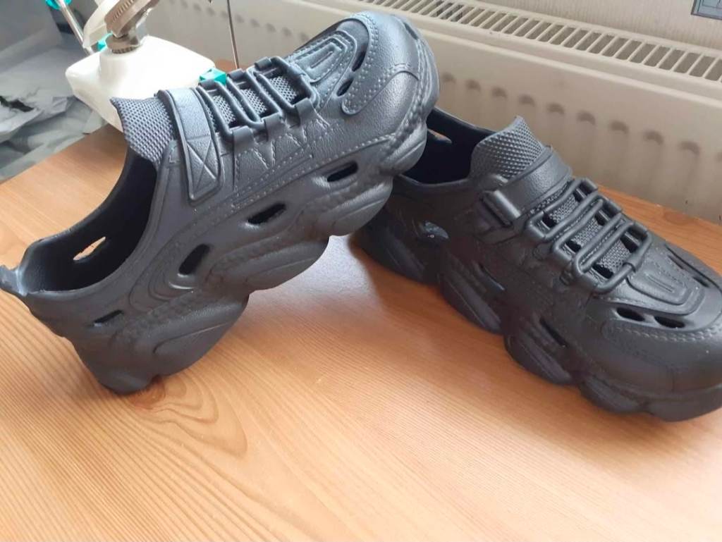 Eva shoes used