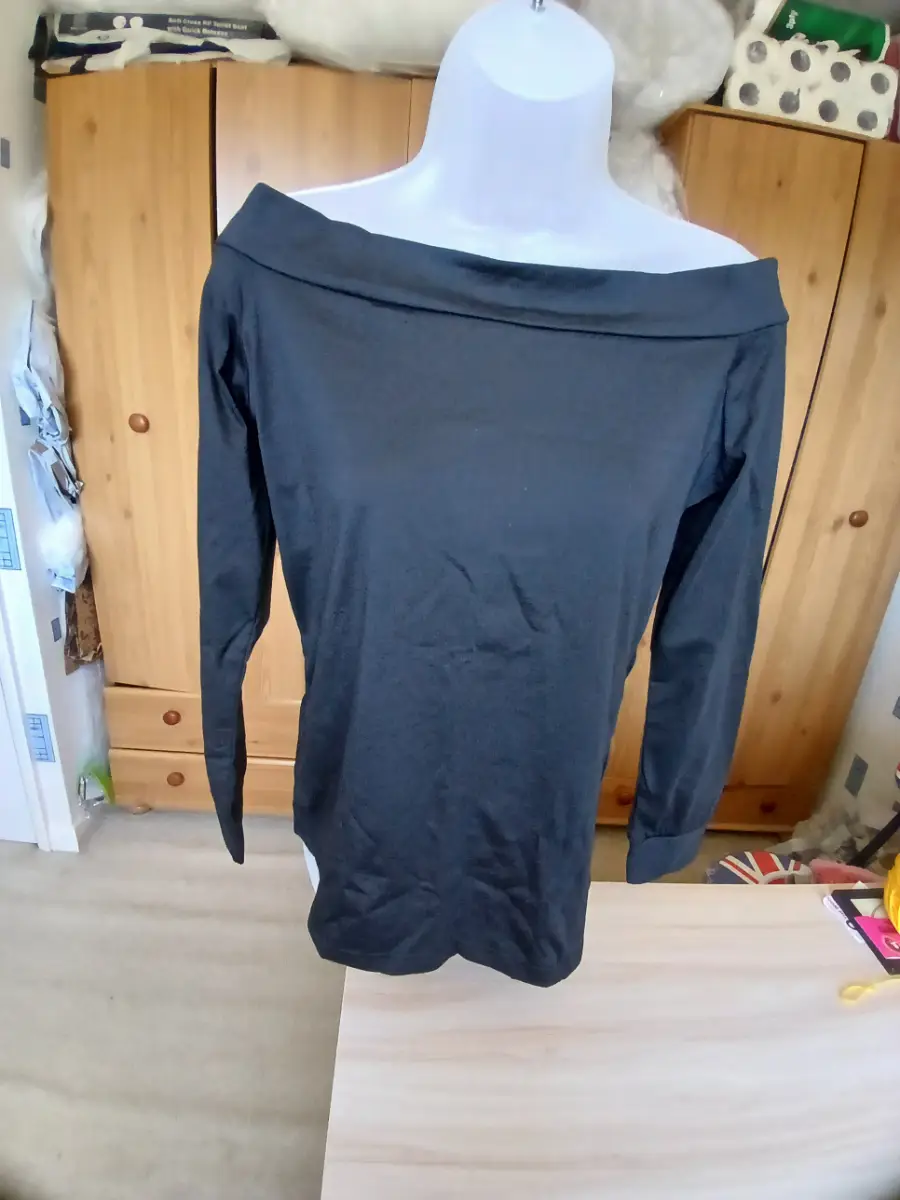 Off shoulder top