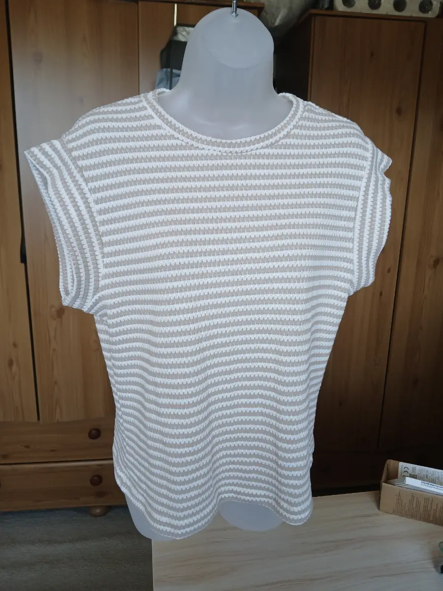 cap sleeve top