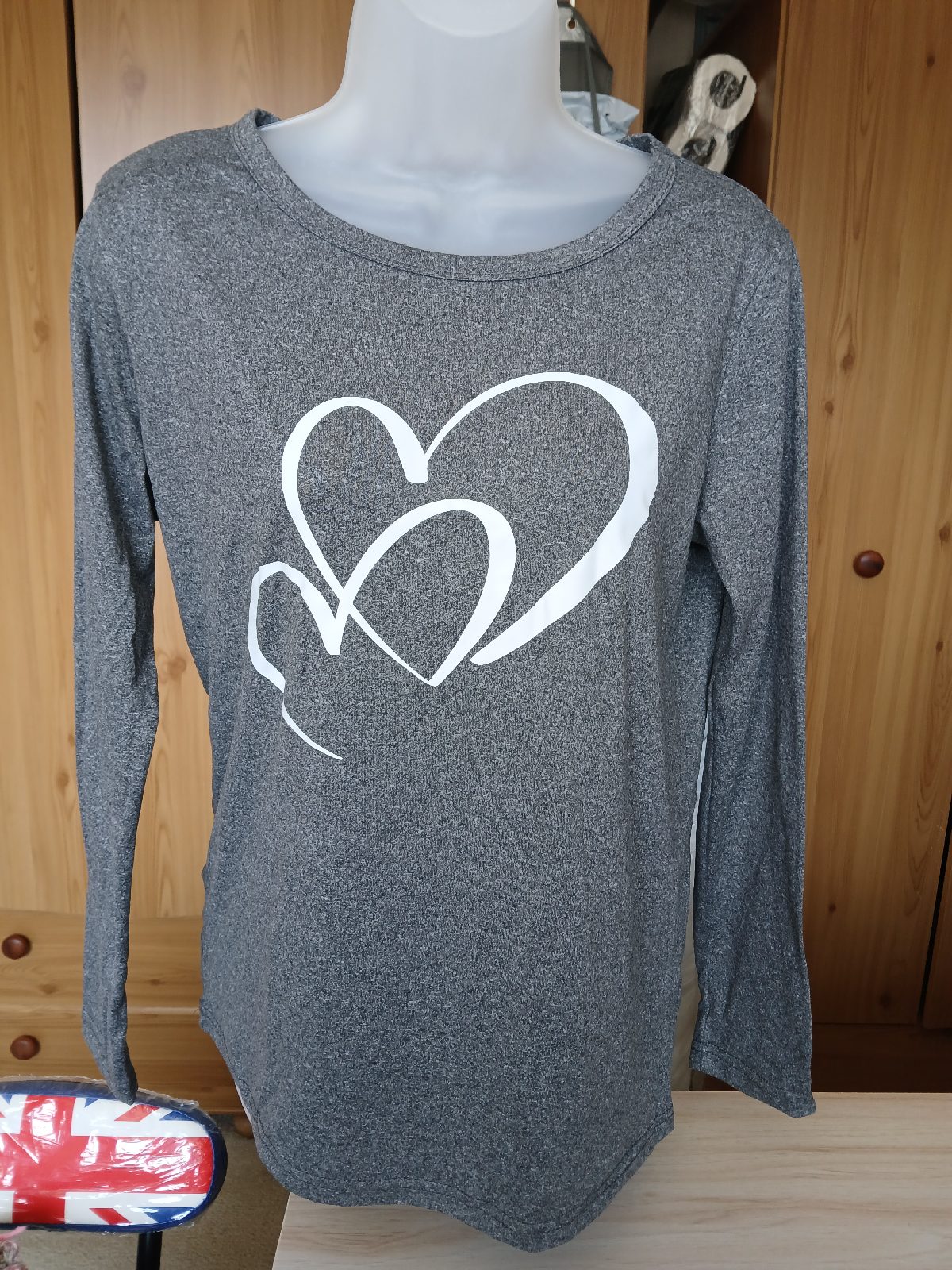 Grey heart top