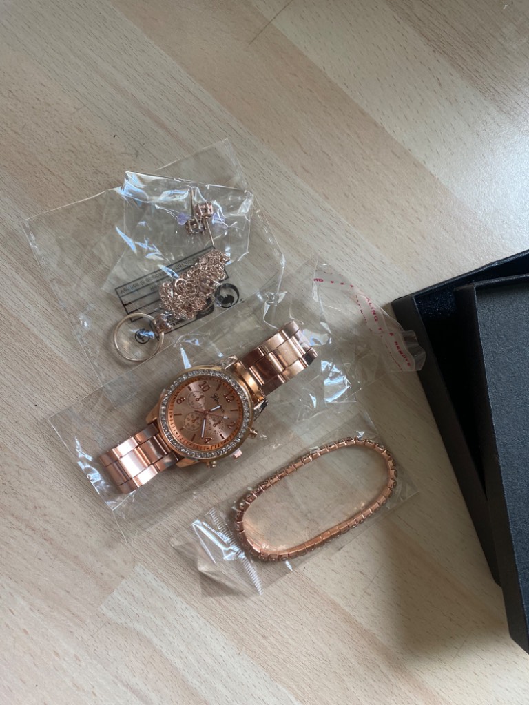 Rose Gold Watch & Jewellery Gift Set – New & Unused