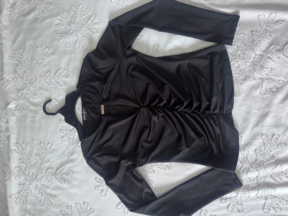 Black Select Top