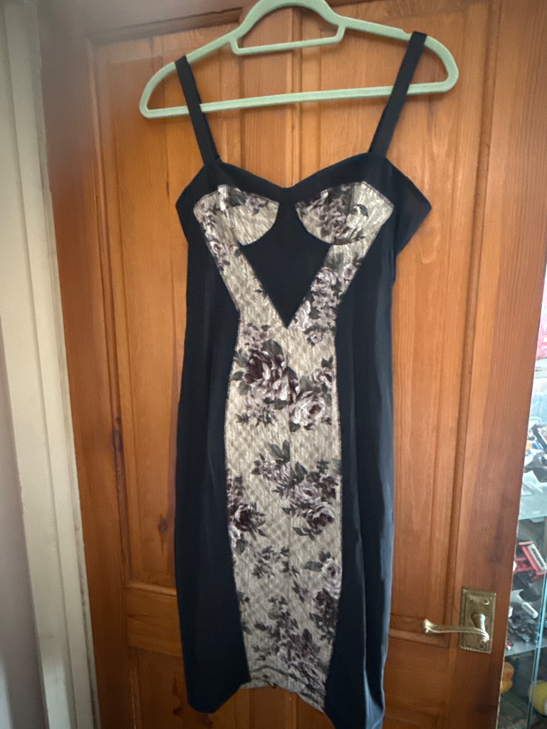 Stunning river island dress