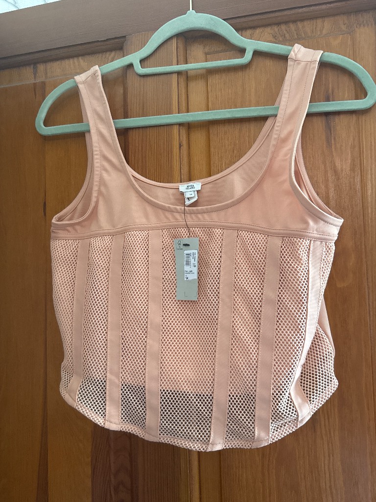 River island light pink crop top