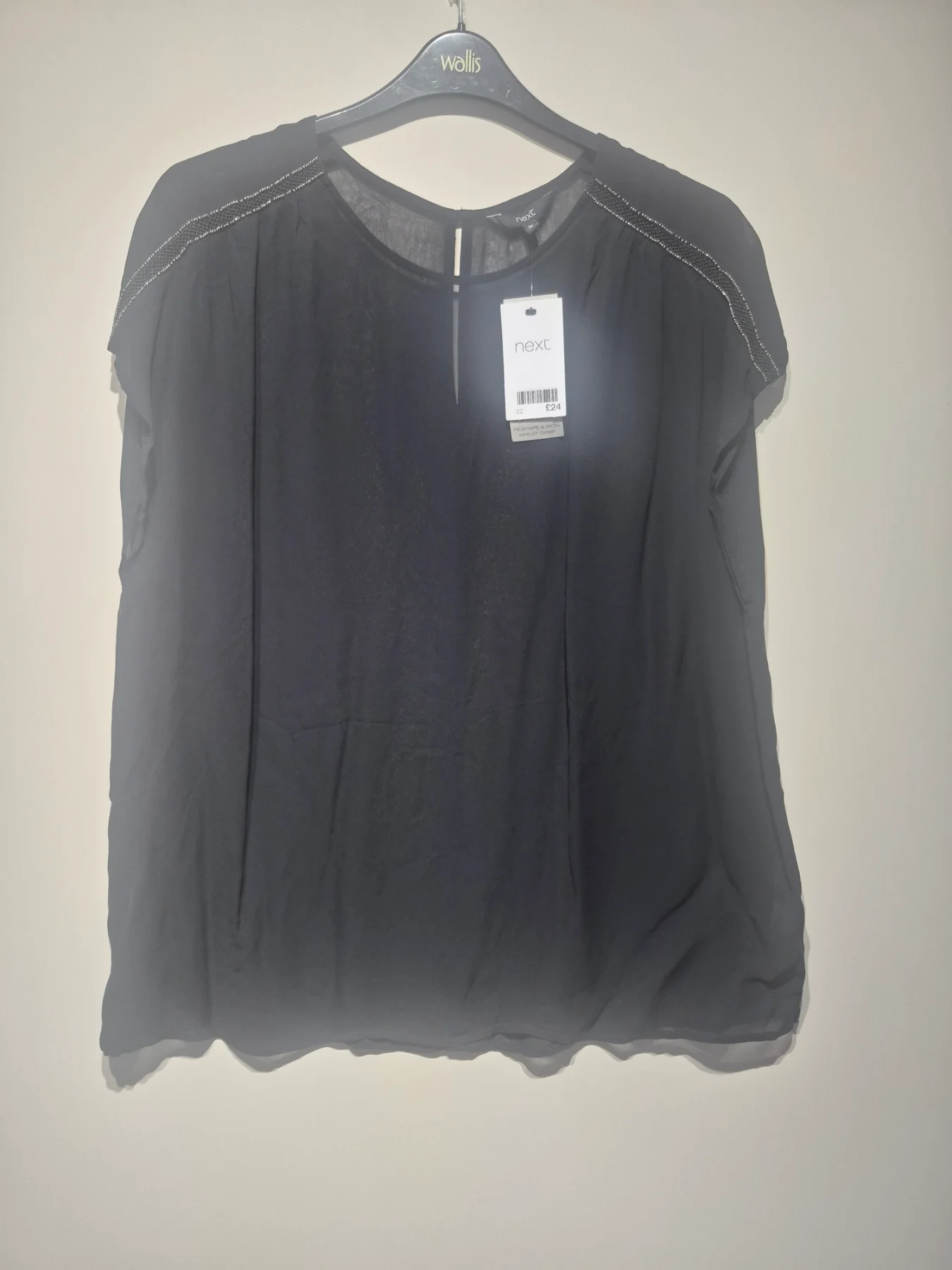 Gorgeous Womens Whimsy Sheer Blouse  Size 22..Beaded Shoulder Detail.