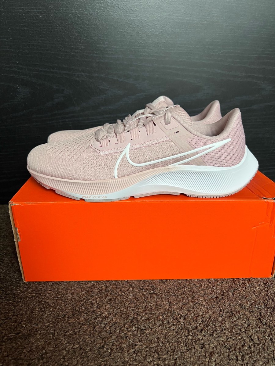 Nike Air Zoom Pegasus 38 Running Trainers Champagne UK 7.5