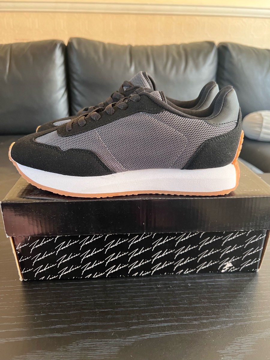 Ladies Fabric Lyon Trainers Charcoal/Black/Gum UK 5 EU 38