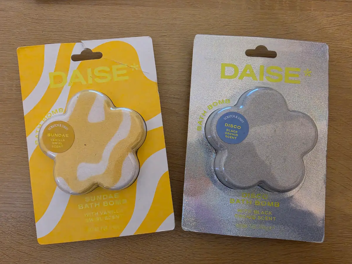 2 x Daise Bath Bombs - Disco and Sundae