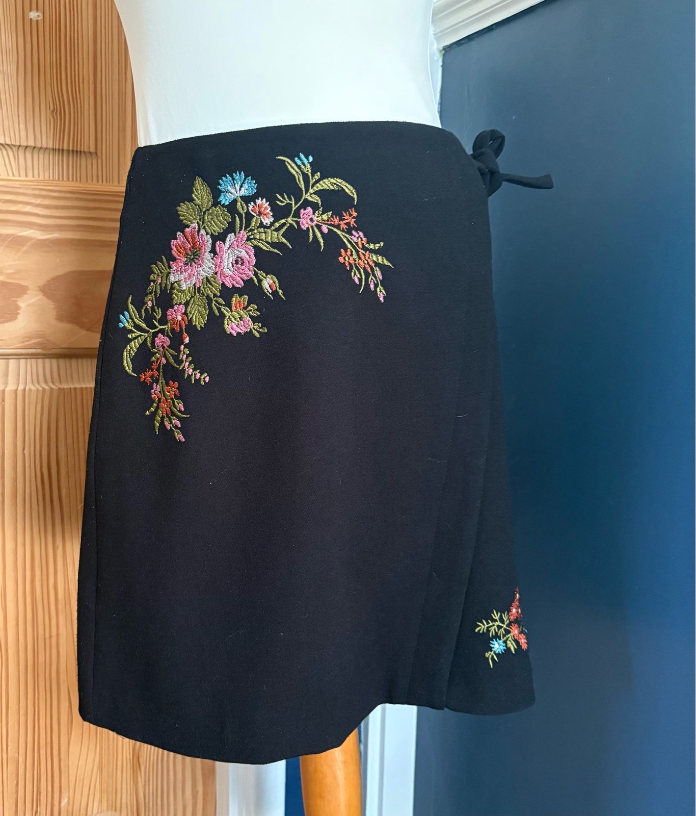 Vintage Oasis Mini Skirt