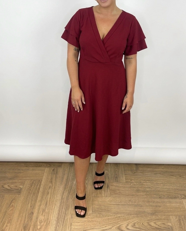 Quiz burgandy occasions dress size 12/14 BNWT