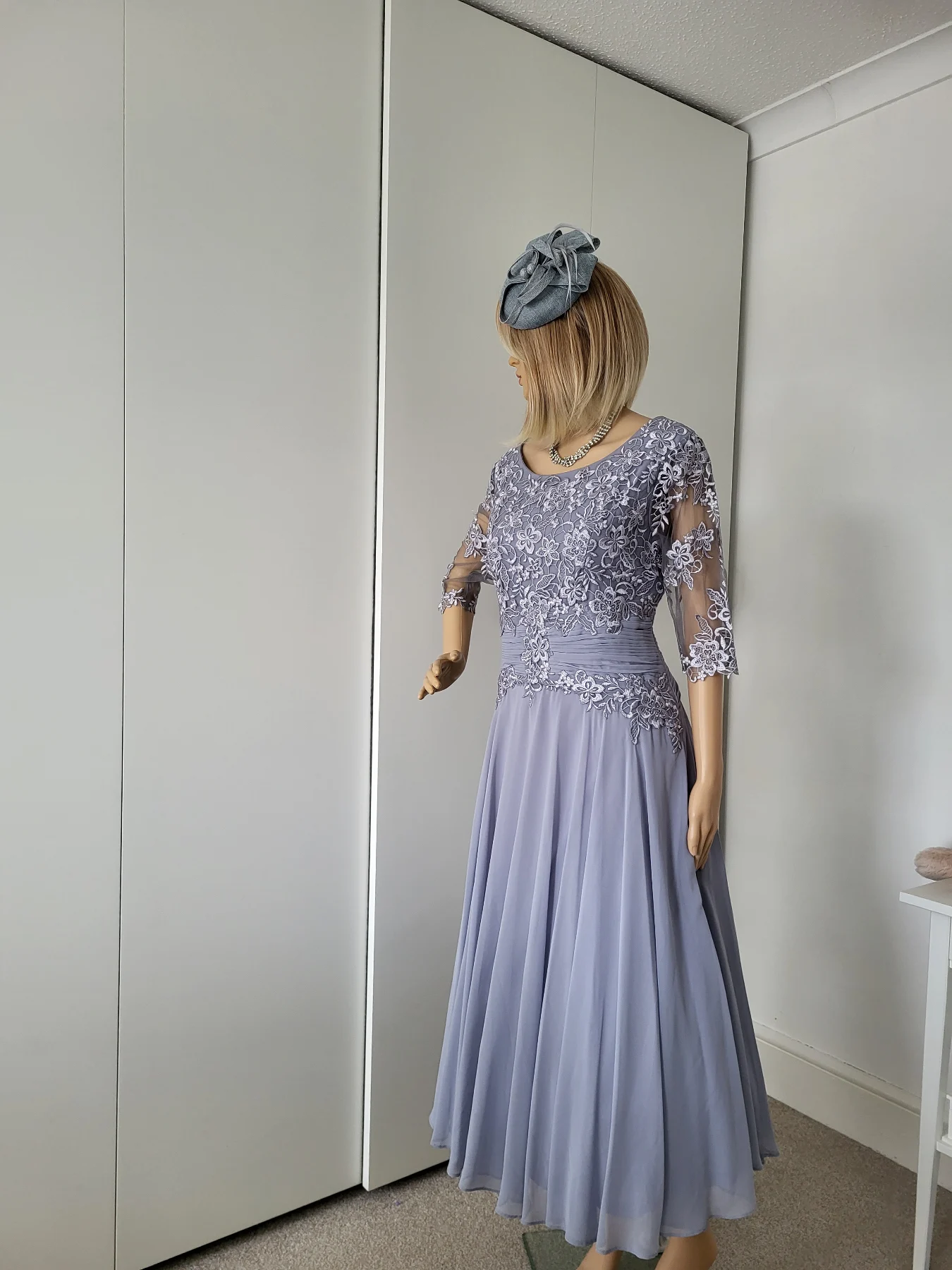 Nightingales size 14 gorgeous special occasion dress worn once freshly cleaned immaculate