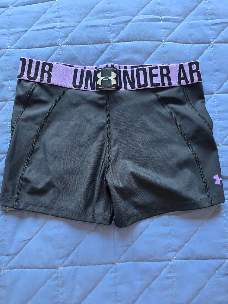 Under Armour Womens Black Compression Shorts Purple Waistband Gym Running Training Workout Size M