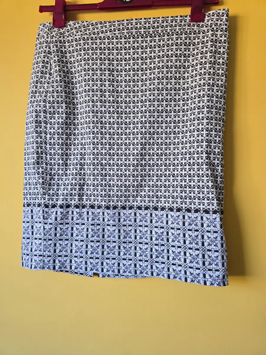 M&S Blue Mix Geometric Tile Print Pencil Skirt UK 14 Cotton Blend Straight Knee Length