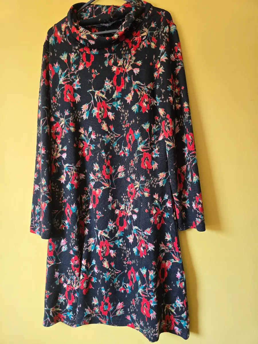 Isle Collection Edinburgh Woollen Mill Floral Dress 12 Cowl Neck Stretch Jersey