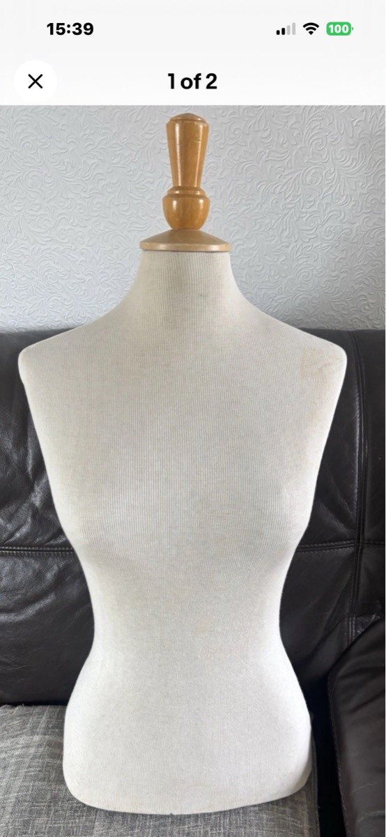 Mannequin bust
