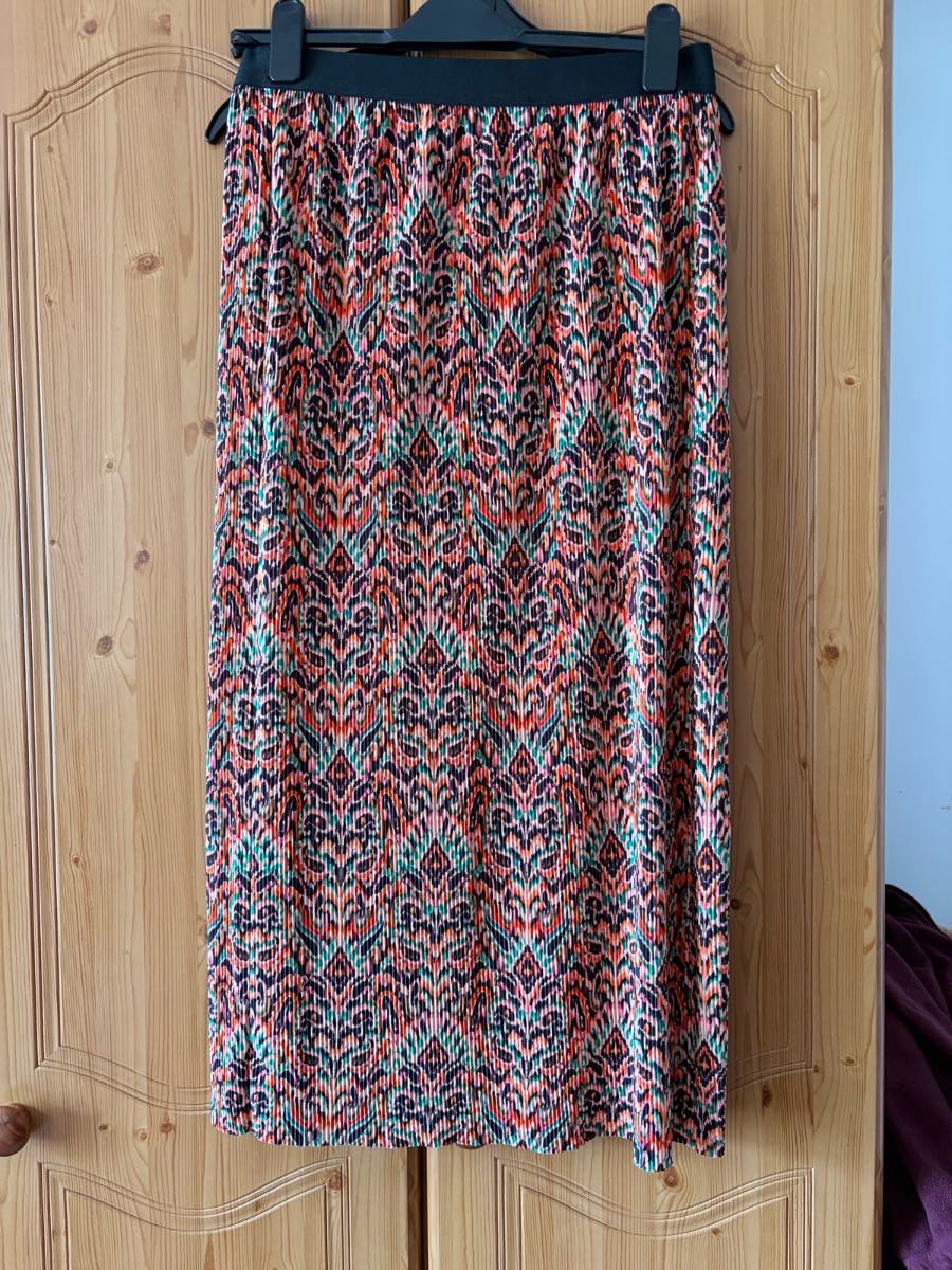 Preloved ladies Papaya long skirt
