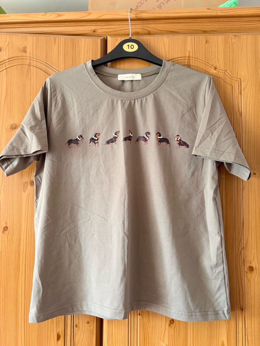 Preloved ladies sausage dogs top