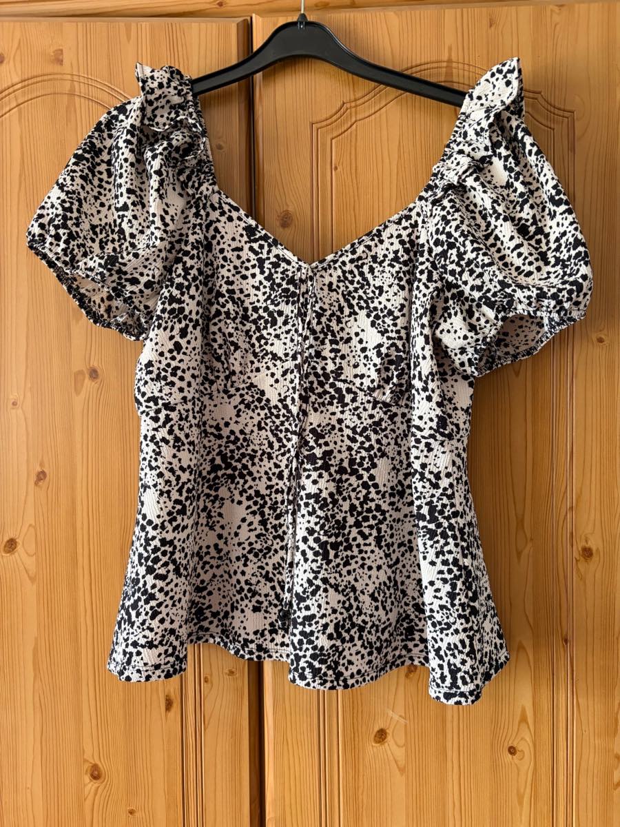 Preloved George ladies ballon sleeve top