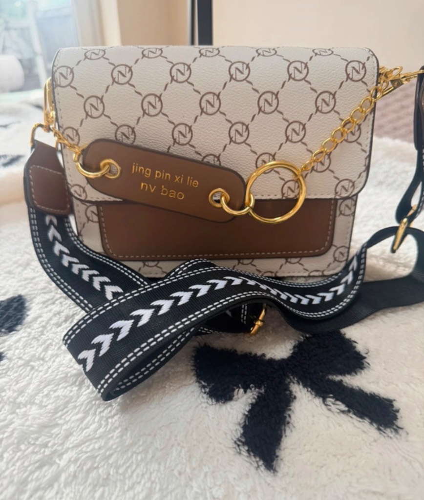Women’s Shoulder Bag