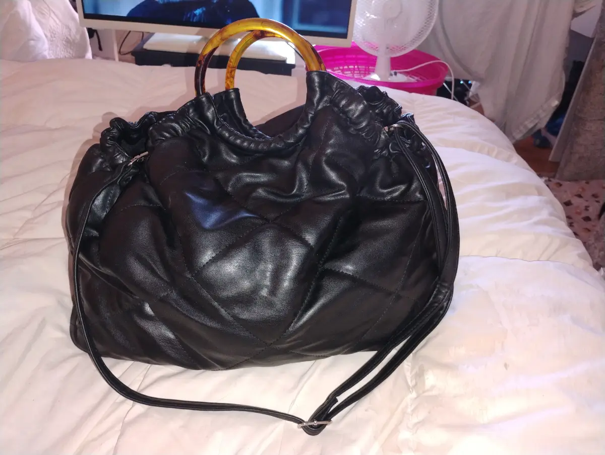 Large black hangbag