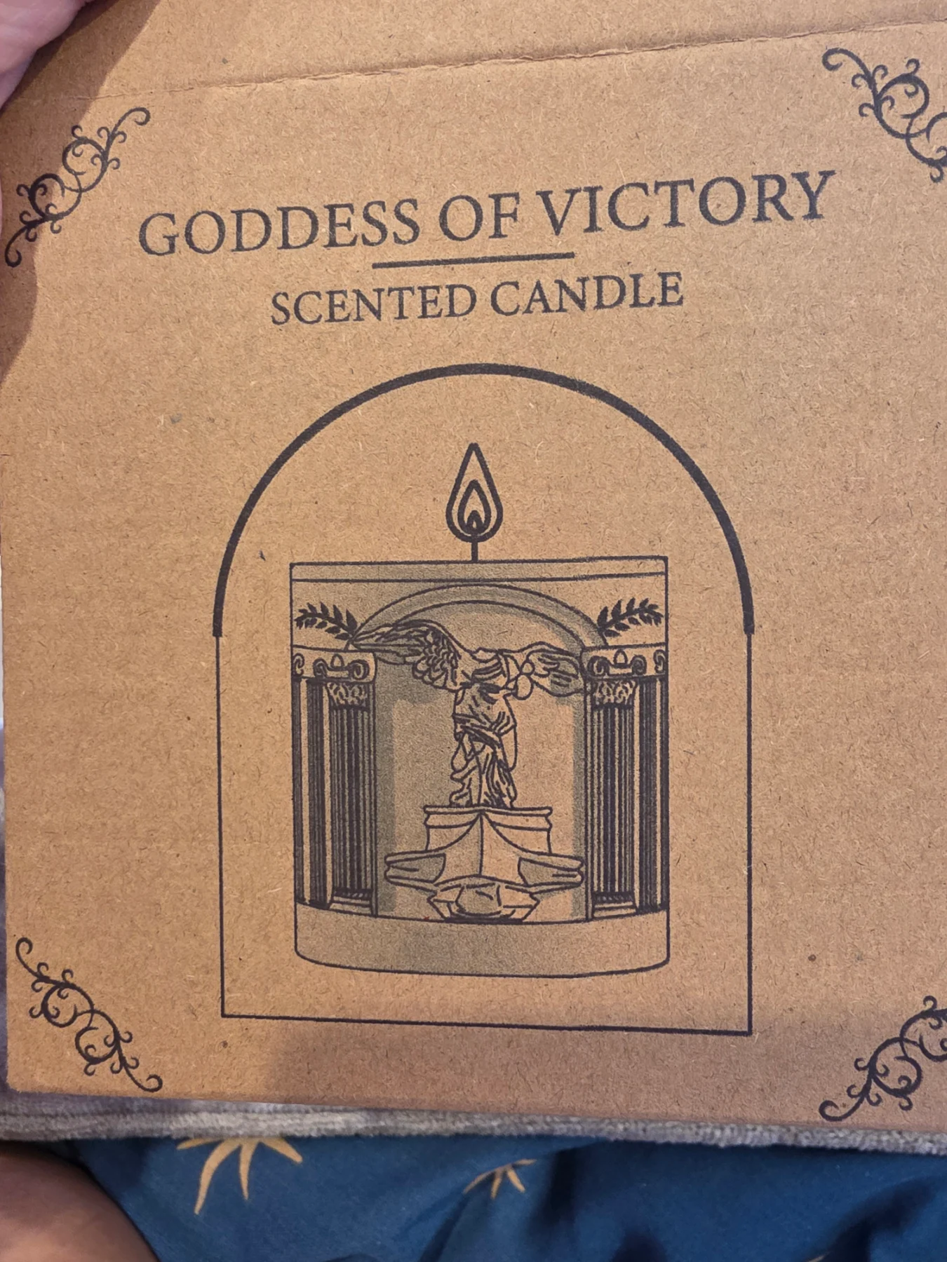 BELLIVA. Freshly picked Roses, Goddess of Victory Scented Candle.