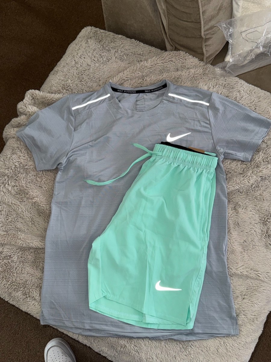 Nike miller set Grey top and mint shorts