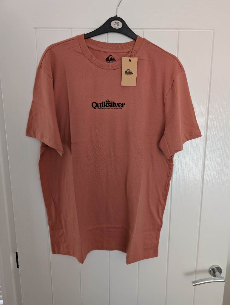 Brand New Quiksilver T-Shirt Size XL (NWT)