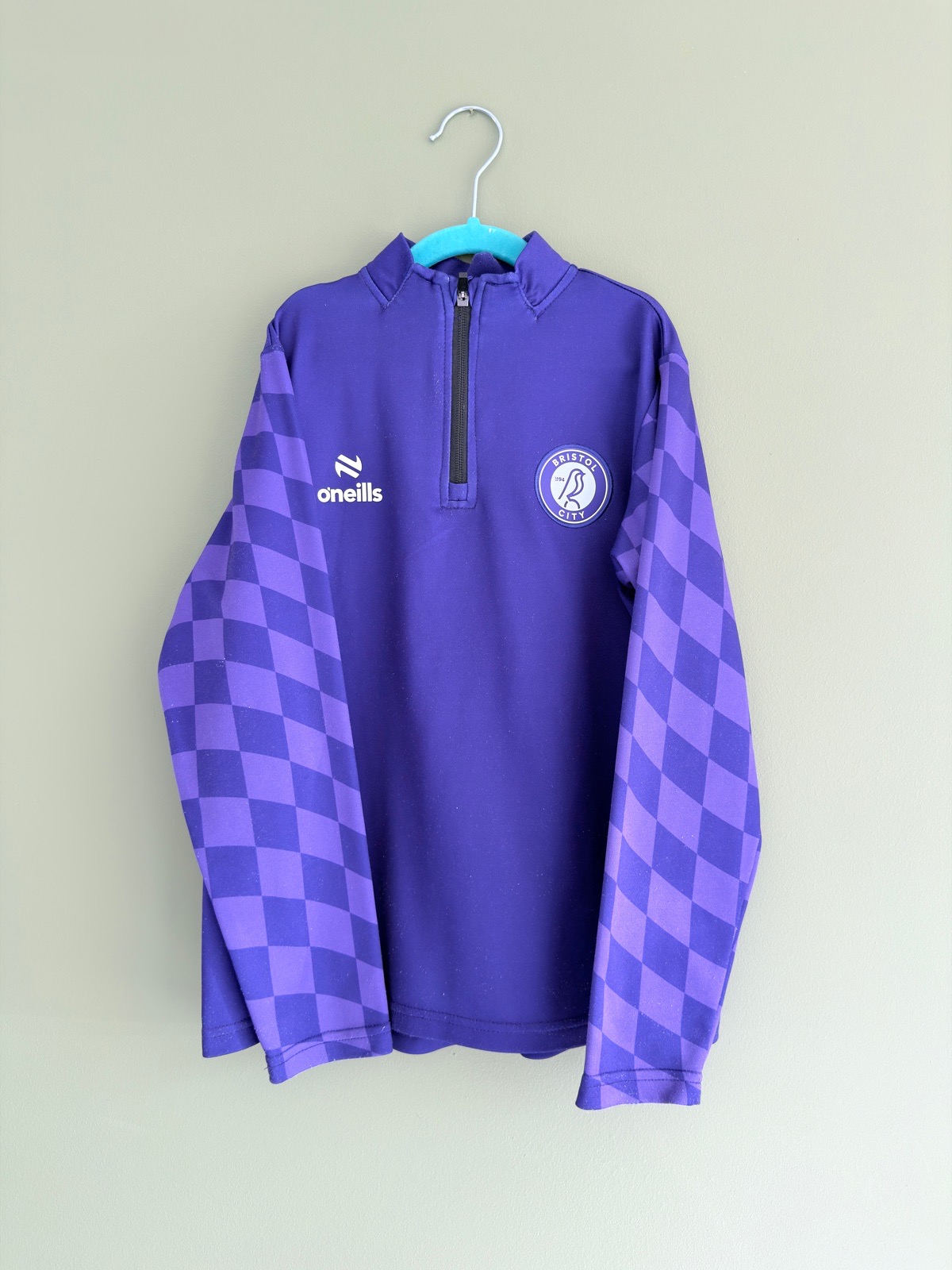 Bristol City FC O'Neills Kids Purple 1/4 Zip Training Top Age 9/10 Years