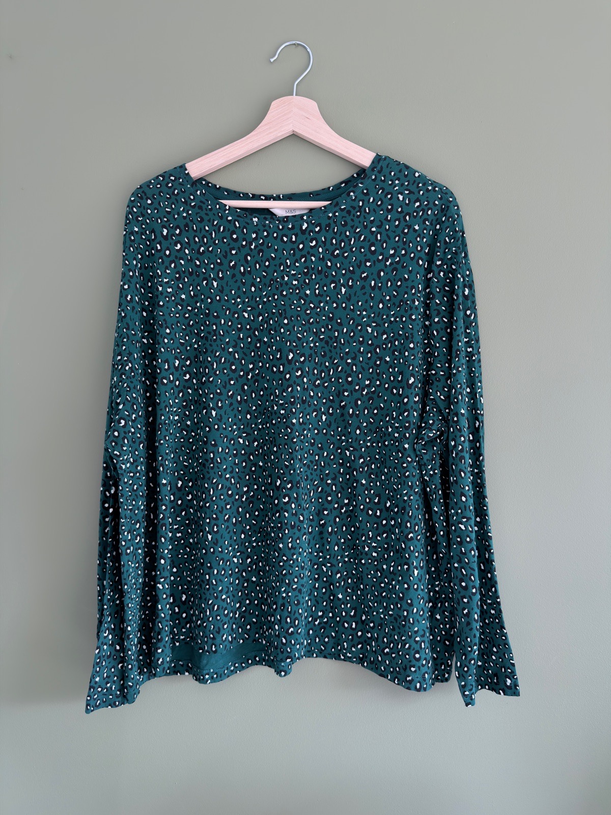 M&S Women's Green Animal Print Long Sleeve Cotton Pyjama Top / Loungewear Top Size XXL
